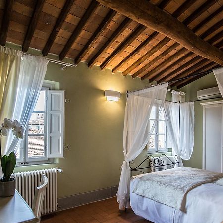 B&B Residenza Di Via Fontana Lucca Dış mekan fotoğraf