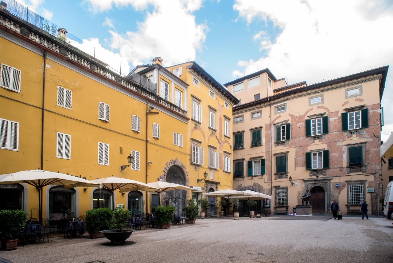 B&B Residenza Di Via Fontana Lucca Dış mekan fotoğraf