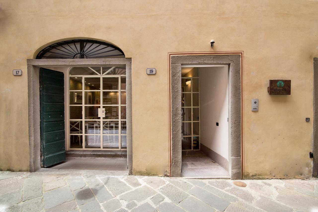 B&B Residenza Di Via Fontana Lucca Dış mekan fotoğraf