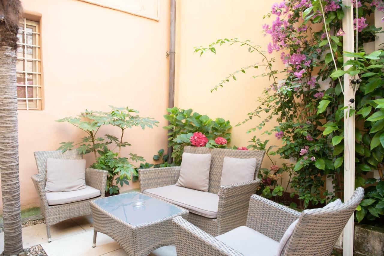 B&B Residenza Di Via Fontana Lucca Dış mekan fotoğraf