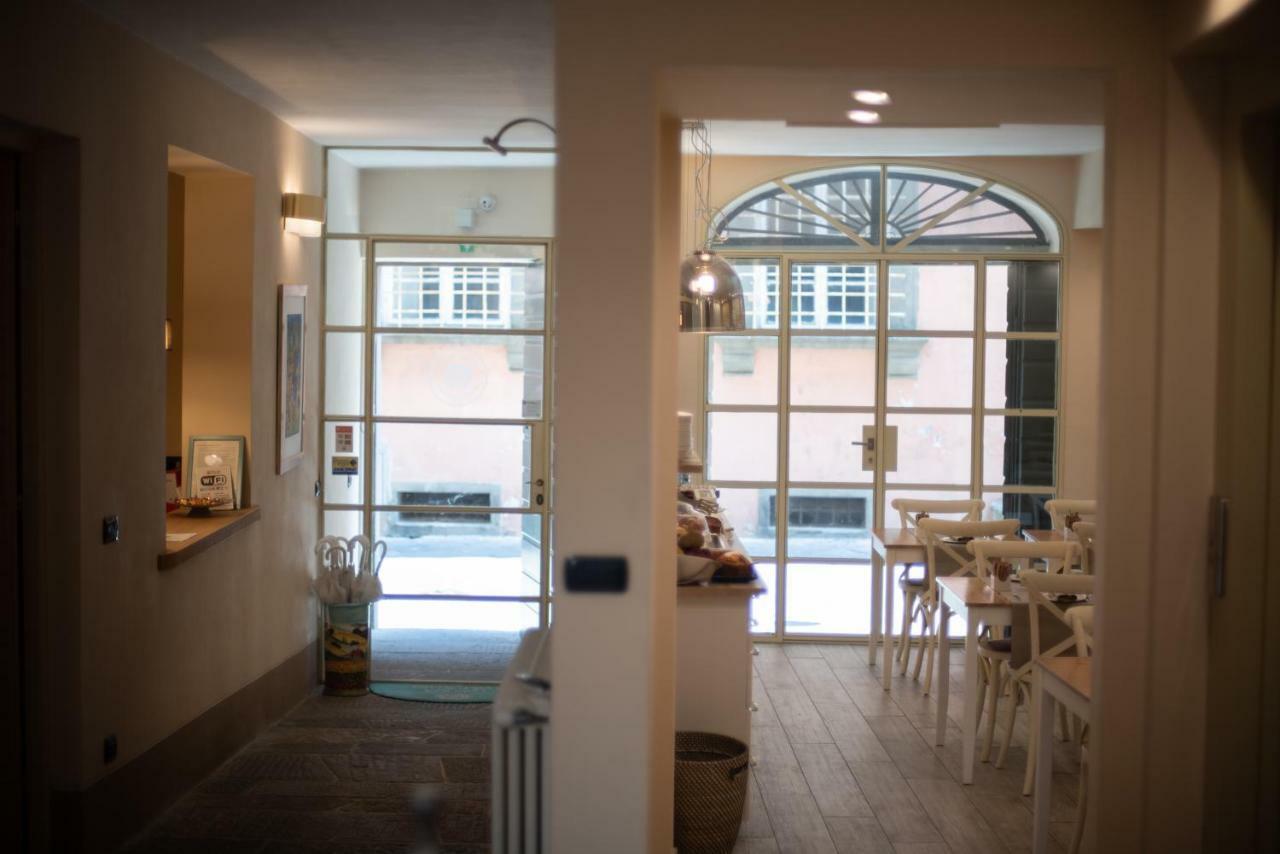 B&B Residenza Di Via Fontana Lucca Dış mekan fotoğraf